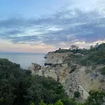Clifftop - 4br, Beachside, Pool, Ac Porches
