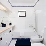 Villa Clifftop - 4br, Beachside, Pool, Ac Porches
