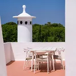 Clifftop - 4br, Beachside, Pool, Ac Porches