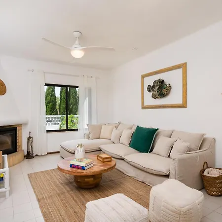 Clifftop - 4br, Beachside, Pool, Ac Villa Porches (Algarve)