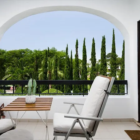 Clifftop - 4br, Beachside, Pool, Ac