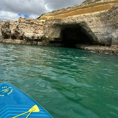 Clifftop - 4br, Beachside, Pool, Ac *