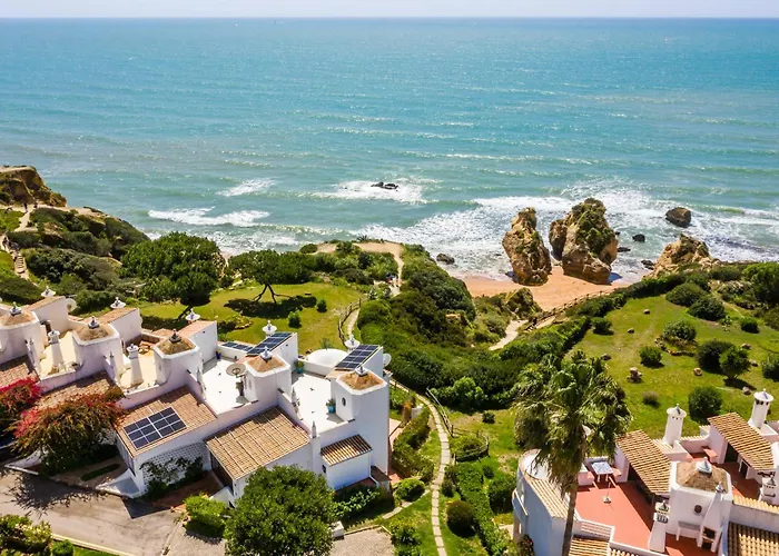 Villa Clifftop - 4br, Beachside, Pool, Ac