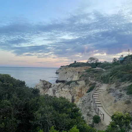 Clifftop - 4br, Beachside, Pool, Ac 포르체스