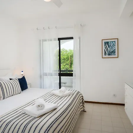 Villa Clifftop - 4br, Beachside, Pool, Ac *