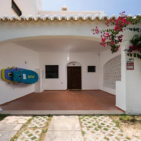 빌라 Clifftop - 4br, Beachside, Pool, Ac *