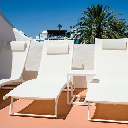 Clifftop - 4br, Beachside, Pool, Ac 빌라 포르체스