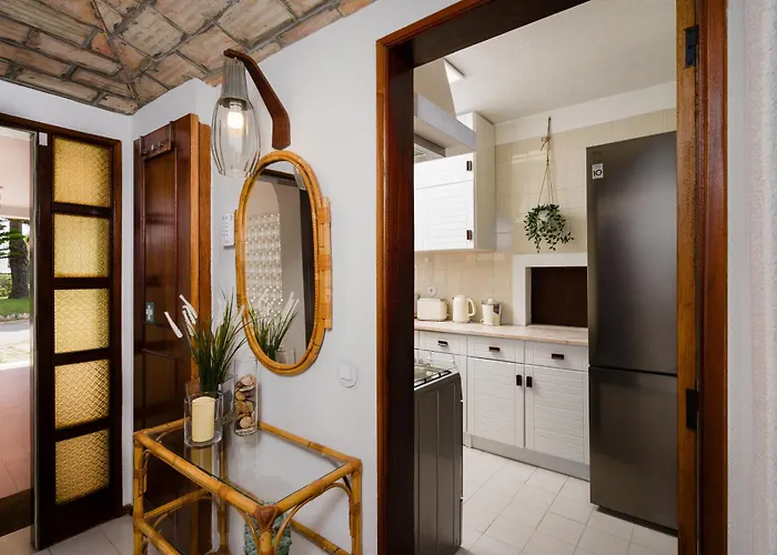 빌라 Clifftop - 4br, Beachside, Pool, Ac 포르체스